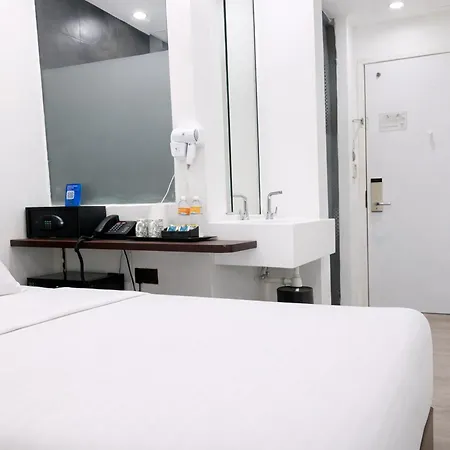 A Hotel Dickson, Stay From 9Pm To 8Am-2