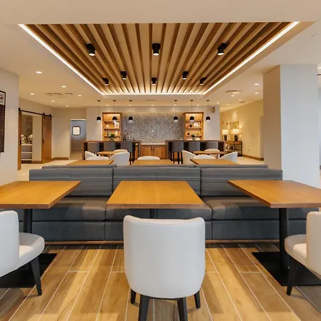 Highpoint Hotel-2