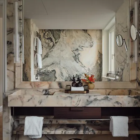 The Florentin By Althoff Collection-2
