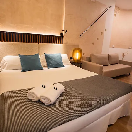 Isa Sevilla Suites-3