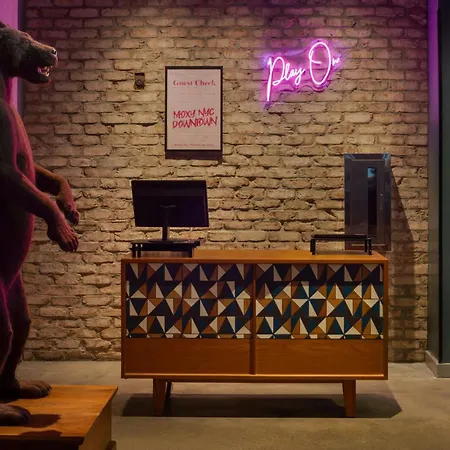 Moxy Nyc Downtown-2