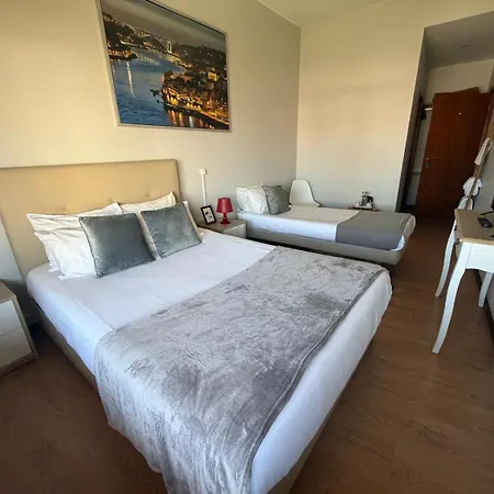 Oporto Bonjardim Residence-2