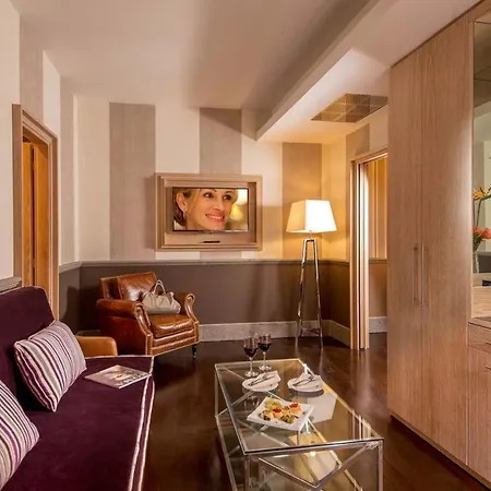The Inn At The Spanish Steps Luxury Collection - The Club Condotti 91-3