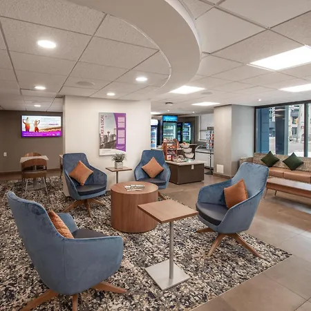 Coast Calgary Downtown Hotel & Suites By Apa-2