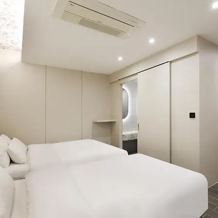 Hotel The Designers Jongro-2