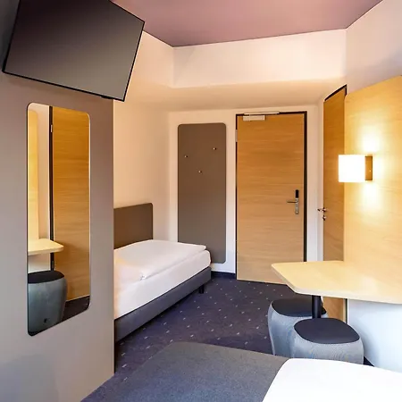 B&B Hotel Duesseldorf-City-3