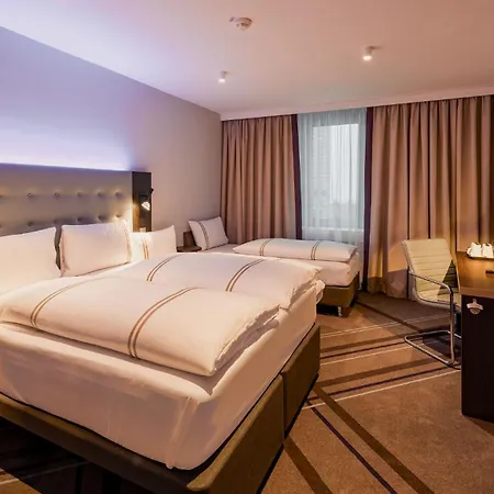Premier Inn Stuttgart City Europaviertel-3