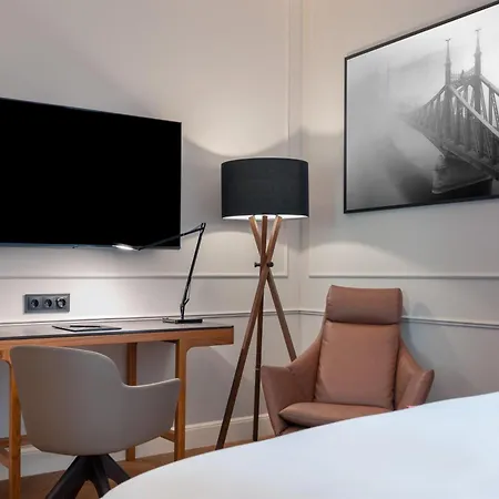 Radisson Collection Hotel, Basilica Budapest-3