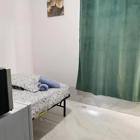 586 Hotel-2