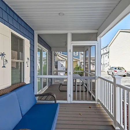 Parrot Bay 25 Pet Friendly-2
