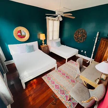 Creole Gardens Guesthouse And Inn-3