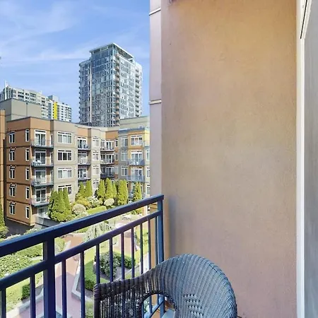 Sapphire Of Belltown Court-2