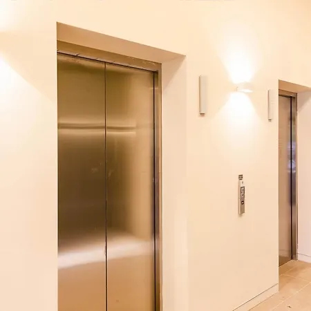 Fleet Lane Apartments-3