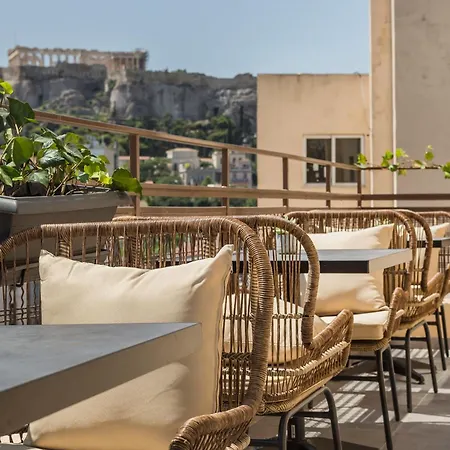 Royalty Hotel Athens-3
