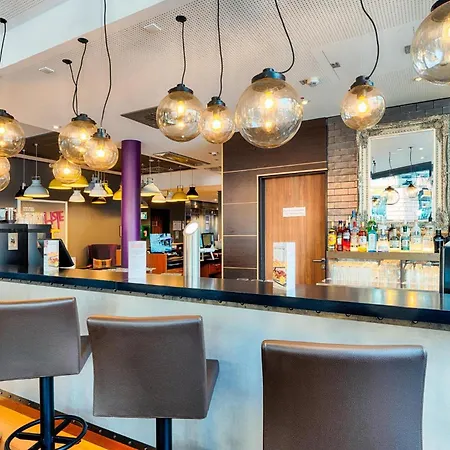Premier Inn Frankfurt City Europaviertel-2