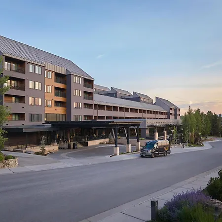 Hotel Alpenrock Breckenridge, Curio Collection By Hilton-3