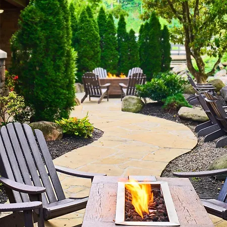 Hampton Inn Gatlinburg Historic Nature Trail, Tn-2