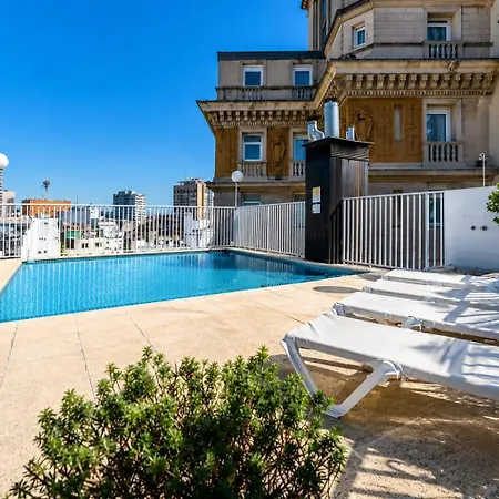 Feir'S Park Hotel & Rooftop-3