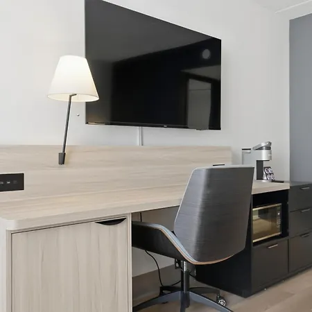 Seven Oaks Hotel Regina, Surestay Collection By Best Western-2