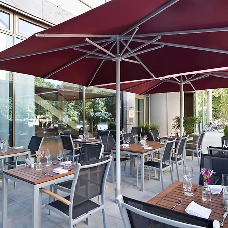 Melia Dusseldorf-2