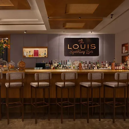 Louis Hotel-3