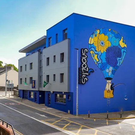 Snoozles Galway City Centre-3