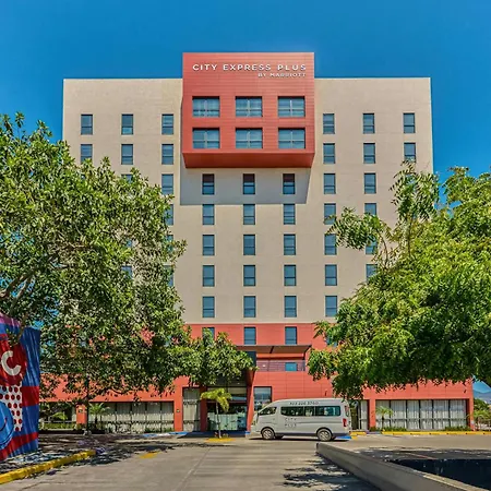 City Express Plus By Marriott Puerto Vallarta-3