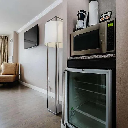 2500 Penn, A Placemakr Experience-2