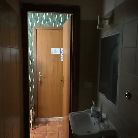 Magenta Roma House-3