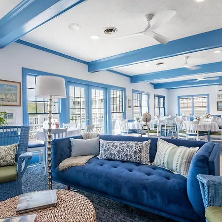 The Sparhawk Oceanfront Resort-3