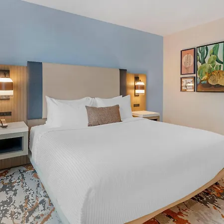 Cambria Hotel Austin Downtown-2
