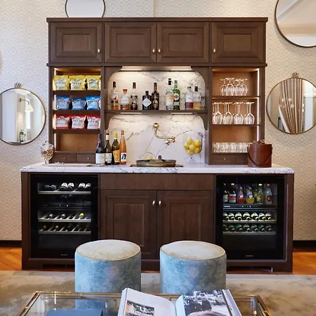 Hypernym Hotel & Suites-2