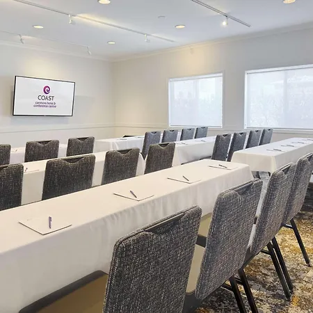 Coast Canmore Hotel & Conference Centre-3