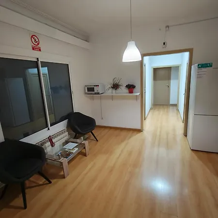 Hostal Muntaner-3