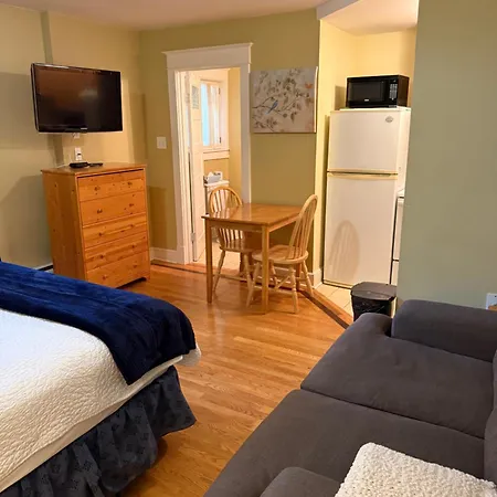 Midstream Manor Unit 1, Studio-2