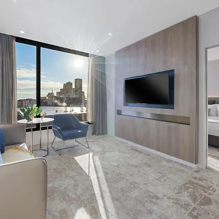 Hotel Grand Chancellor Auckland-3