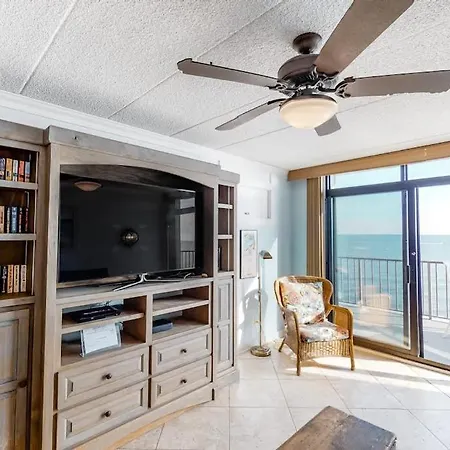 Sea Terrace 1401-2
