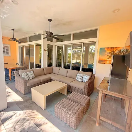 Casa Amor-2