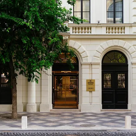 Radisson Collection Hotel, Basilica Budapest-2