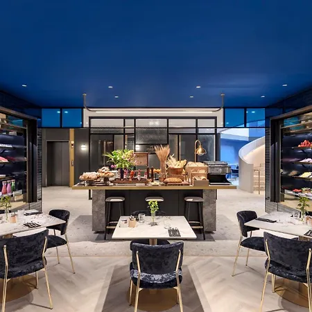 Hotel Indigo Melbourne Little Collins By Ihg-3