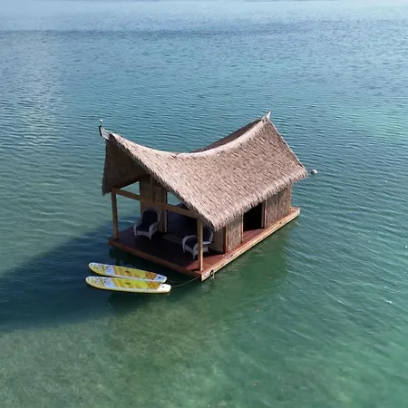 Tiki Suites Ocean Adventures-Floating Bungalows-3