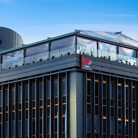 Radisson Red Auckland-2