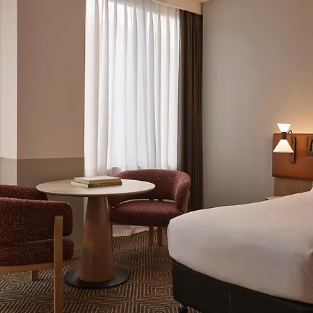 Flagstaff Gardens Hotel Melbourne-3