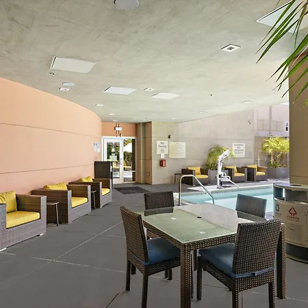 Hampton Inn & Suites Los Angeles/Hollywood, Ca-2
