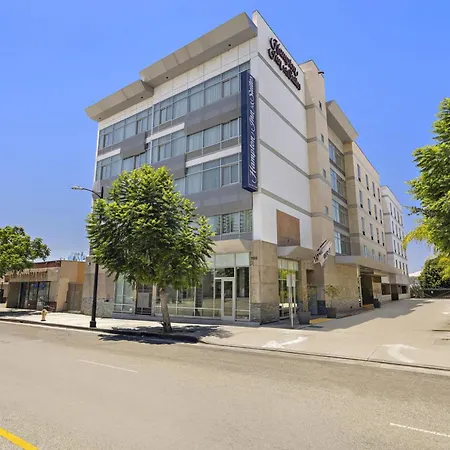 Hampton Inn & Suites Los Angeles/Hollywood, Ca-2