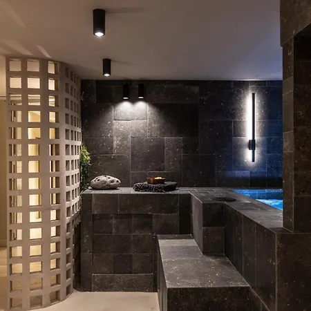 Thission Luxury Homes & Spa By K&K-2