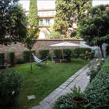 Frimi Boutique Rooms B&B-2