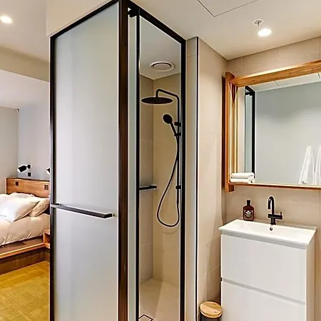 Central Club Hotel - North Melbourne-3
