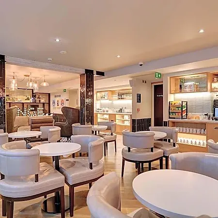 Hub By Premier Inn London Goodge Street-2