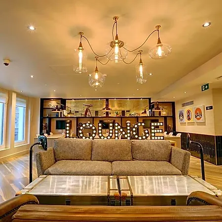 Hub By Premier Inn London Goodge Street-3